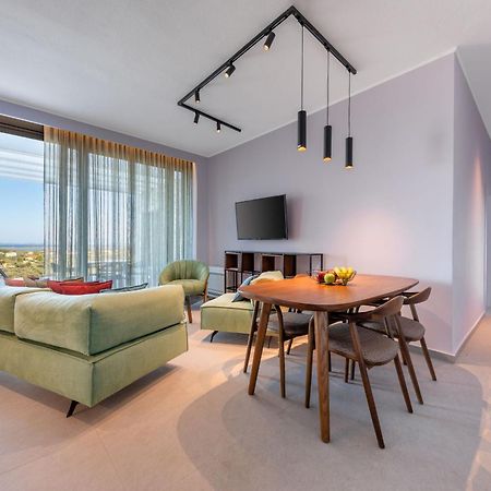Z 4 Luxury Villas อายิโอส โยอันนิส ภายนอก รูปภาพ