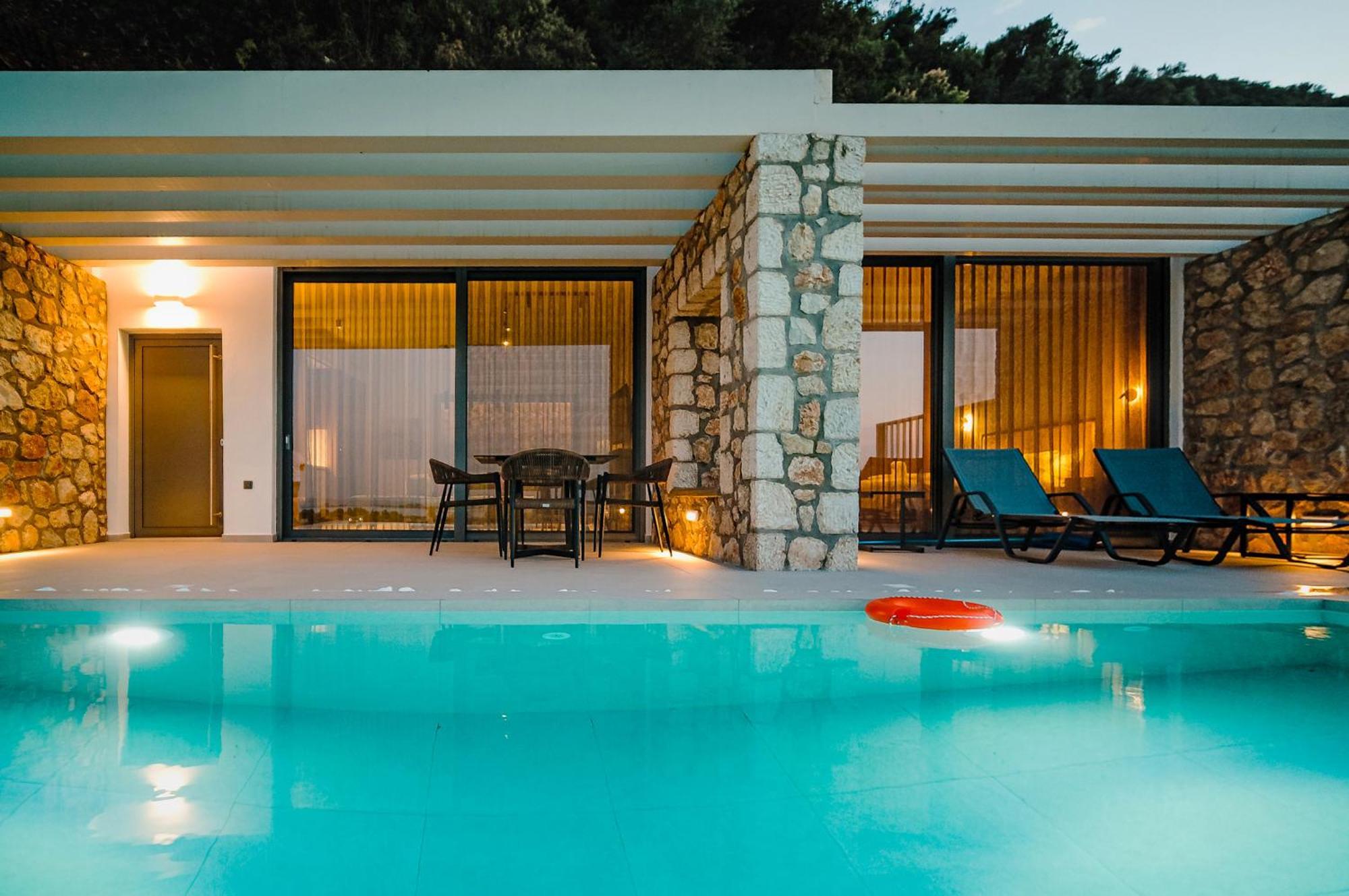 Z 4 Luxury Villas อายิโอส โยอันนิส ภายนอก รูปภาพ