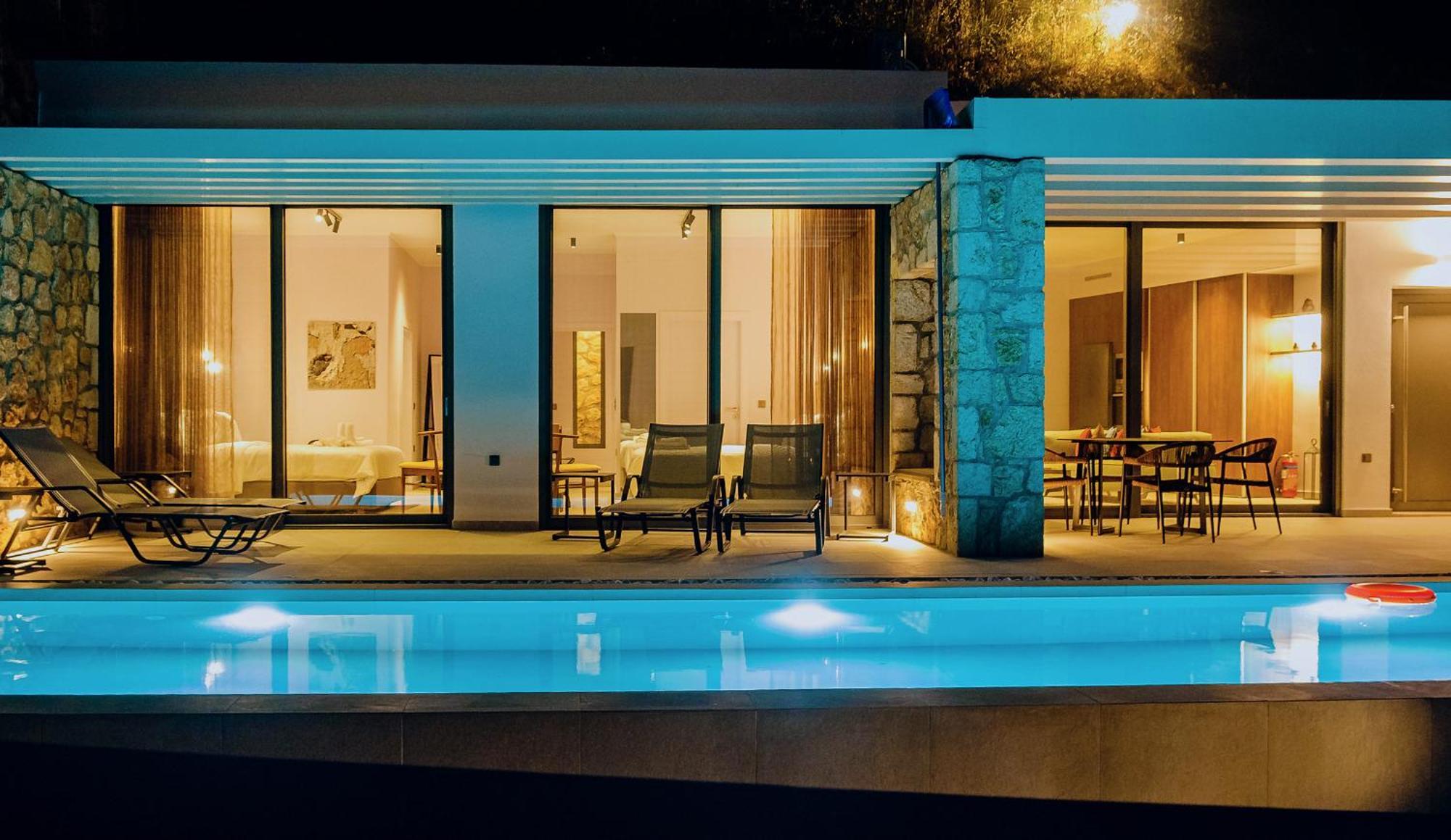 Z 4 Luxury Villas อายิโอส โยอันนิส ภายนอก รูปภาพ